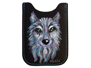 Handbemalt mit Wolf auf schwarz, weiß, grün, blau, lila, Handy, Leder, Hülle, Tasche